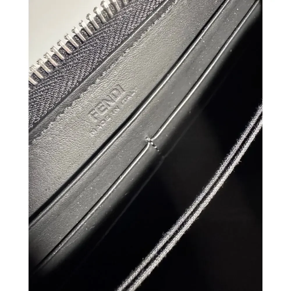 Auth. Fendi Limited Edition Collage Freedom Long Zip Wallet Rare - Picture 12 of 13